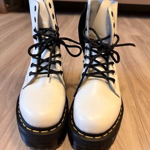 Dr marten Jadon white platform